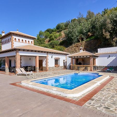 Villa Alejandro En Sayalonga Esterno foto